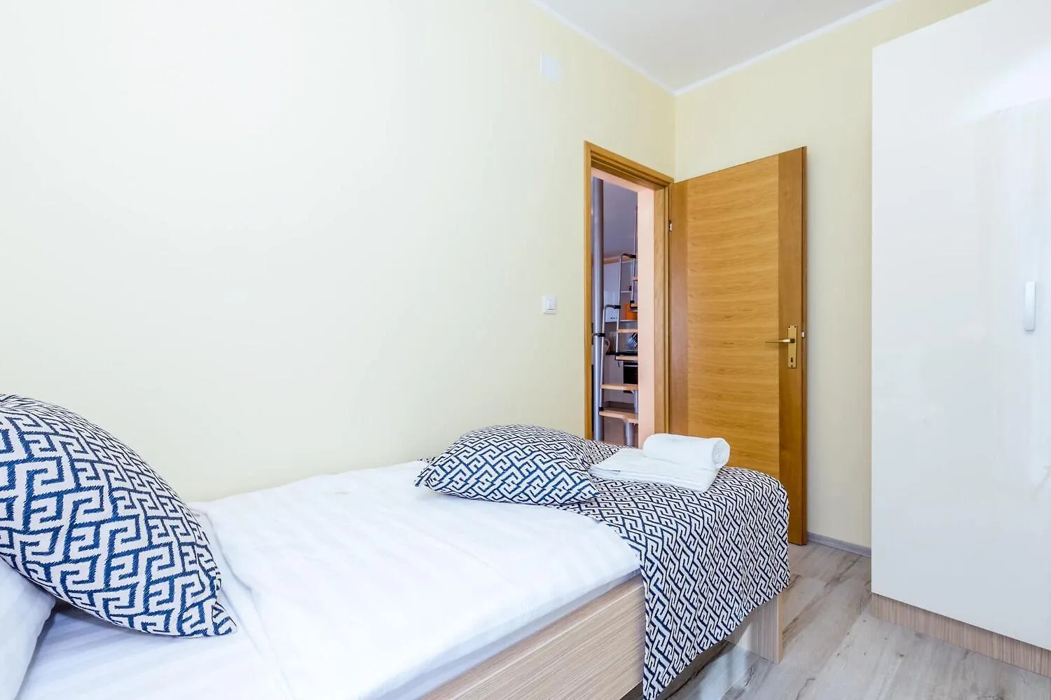 Apartmani Kostrena - With Pool Apartment